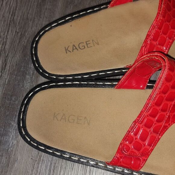 Kagen Red Platform Thong Sandal Size 11 NWOT - Picture 6 of 8